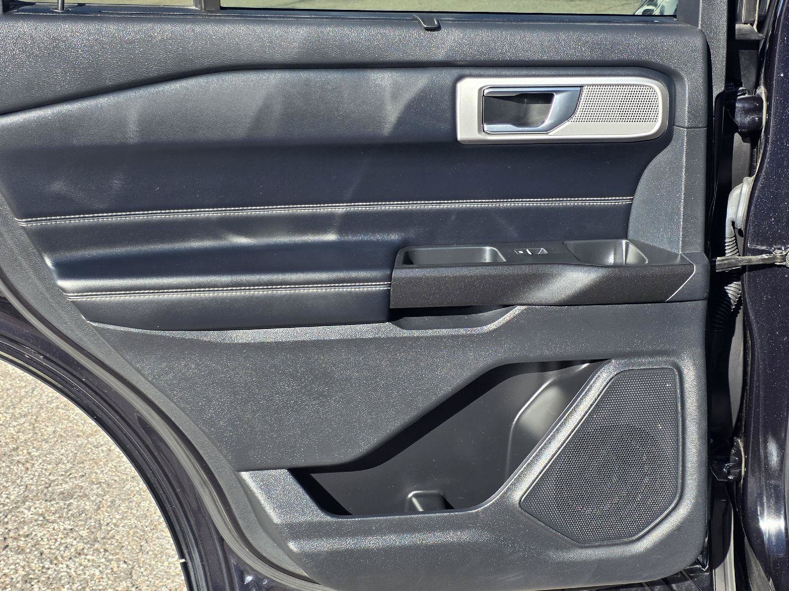 Used 2020 Ford Explorer Limited AWD/4WD image 43