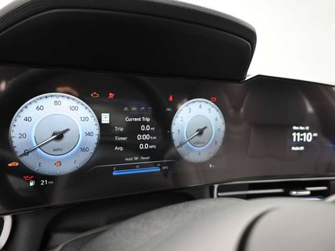 New 2026 Hyundai Elantra Limited image 16