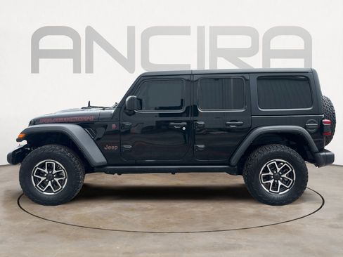 Used 2024 Jeep Wrangler Unlimited Rubicon w/ Technology Group AWD/4WD image 7