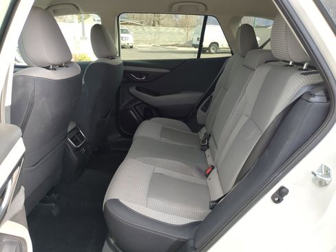 Used 2023 Subaru Outback Premium image 29