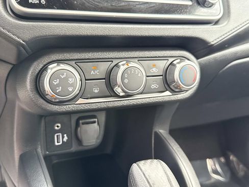 Certified 2025 Nissan Versa S w/ Trunk Package FWD image 22