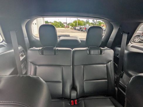 Used 2020 Ford Explorer XLT w/ Equipment Group 202A AWD/4WD image 46