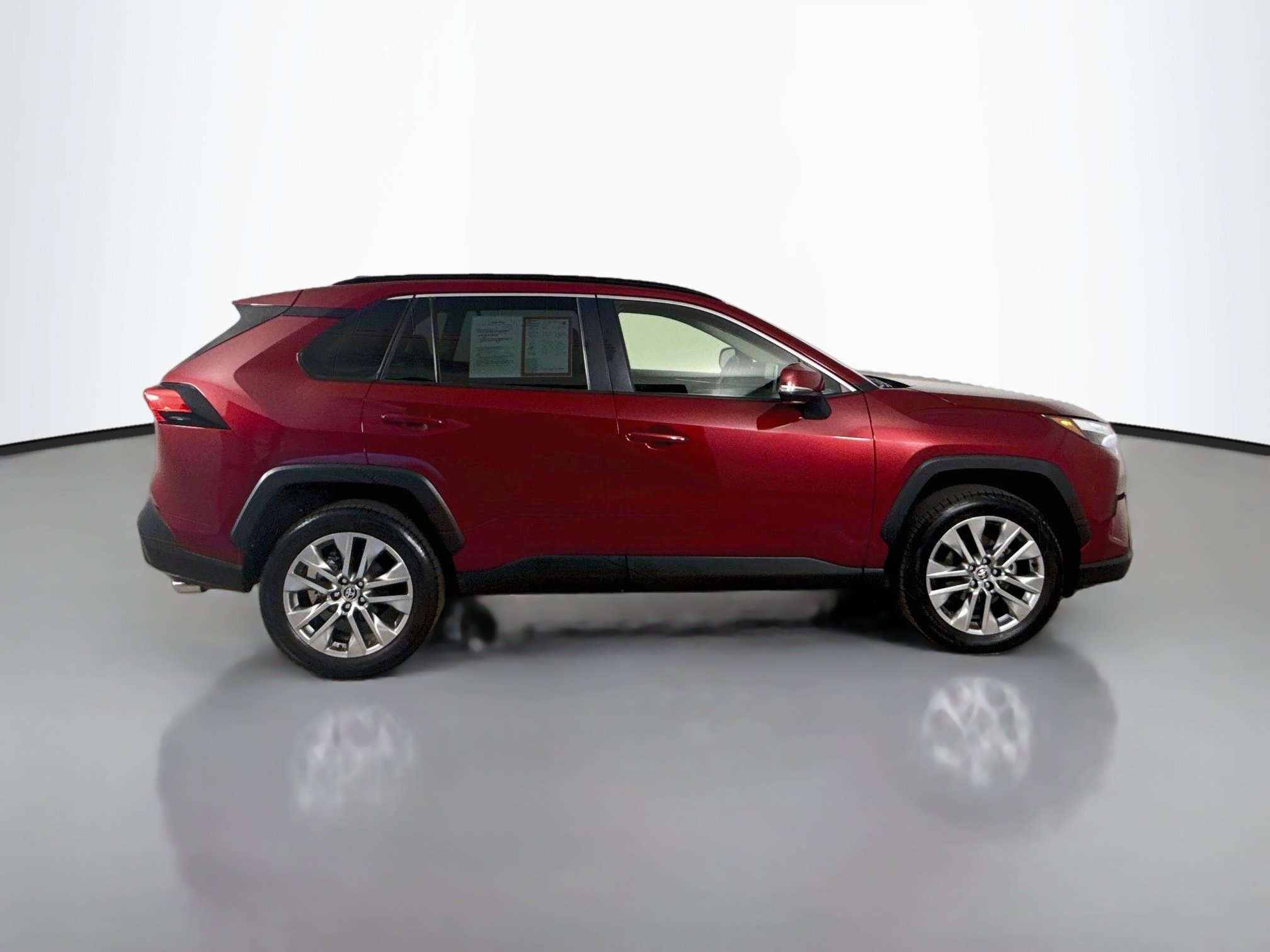 Certified 2023 Toyota RAV4 XLE Premium AWD/4WD image 9
