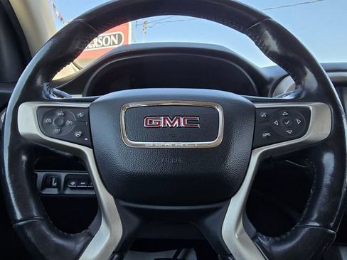 Used 2021 GMC Acadia Denali w/ Denali Ultimate Package AWD/4WD image 26