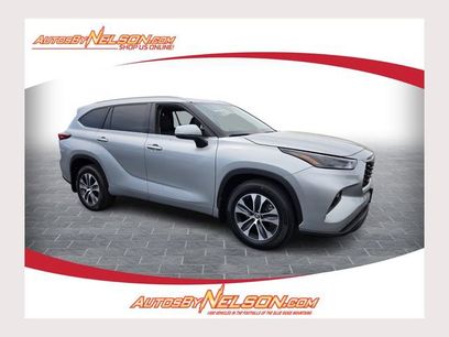 Used 2022 Toyota Highlander XLE