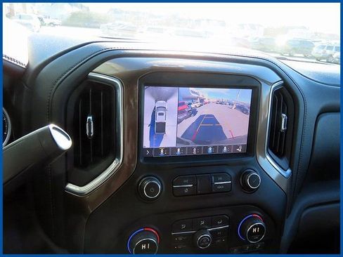 Used 2019 Chevrolet Silverado 1500 High Country w/ Technology Package image 19