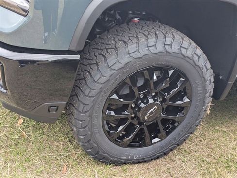 New 2026 Chevrolet Silverado 2500 LT w/ Trail Boss Package image 7