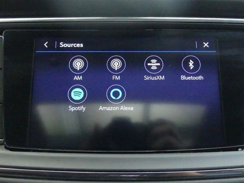 Used 2021 Buick Enclave Avenir w/ Avenir Technology Package AWD/4WD image 11