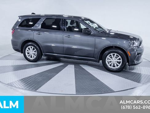 Used 2025 Dodge Durango GT RWD image 13