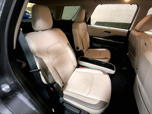 Used 2022 Nissan Pathfinder Platinum w/ Lighting Package (N93) image 19