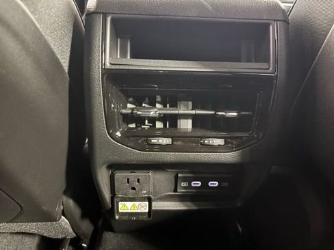New 2026 Jeep Grand Cherokee Altitude AWD/4WD image 31