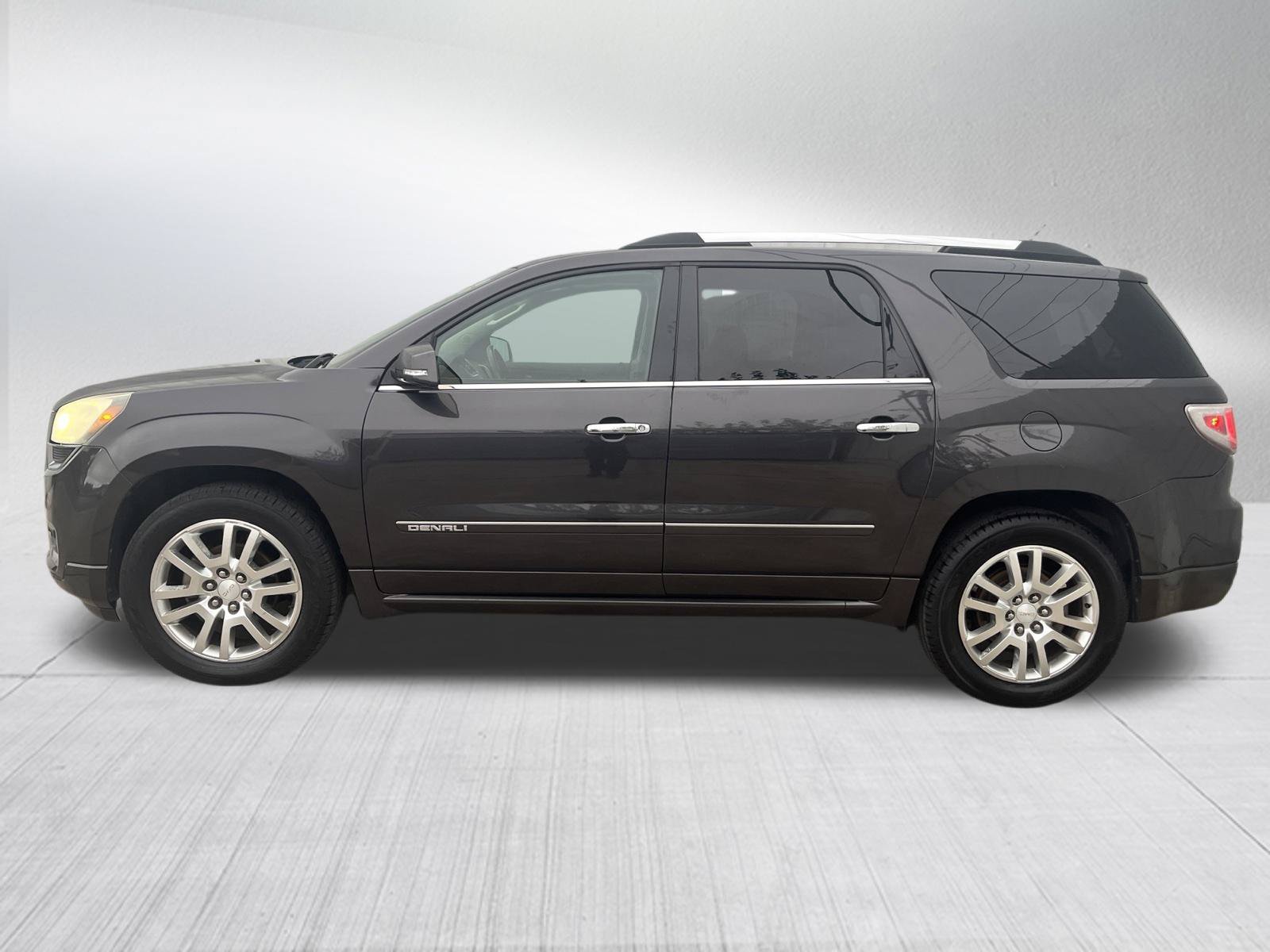 Used 2015 GMC Acadia Denali FWD image 4