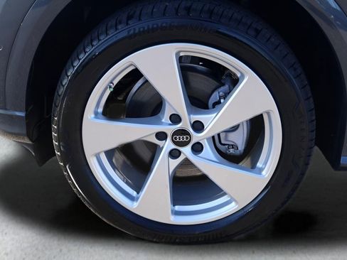New 2025 Audi Q5 Premium Plus image 9