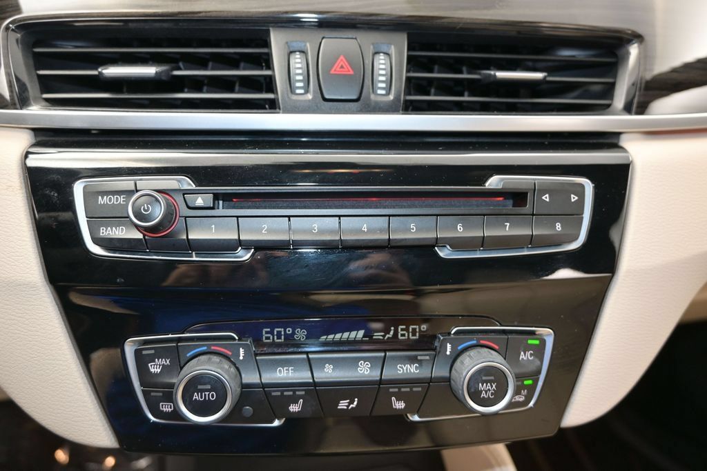 Used 2017 BMW X1 xDrive28i AWD/4WD image 18