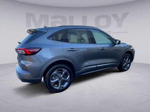 Used 2024 Ford Escape ST-Line w/ Tech Pack #1 image 5