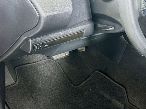 Used 2023 Toyota Corolla SE image 10