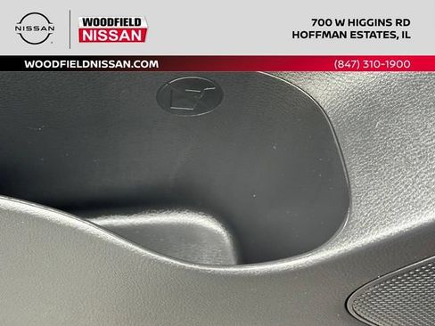 Certified 2025 Nissan Rogue SV w/ SV Premium Package AWD/4WD image 21
