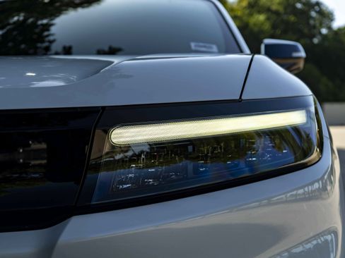 Used 2024 Honda Prologue Touring image 11