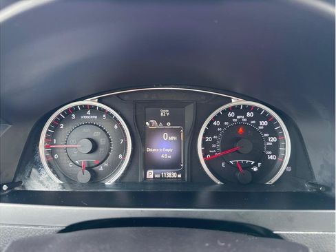 Used 2015 Toyota Camry SE w/ Protection Package FWD image 15