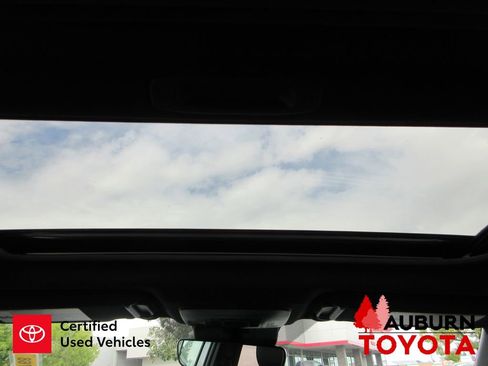 Certified 2025 Toyota Camry SE w/ Convenience Package image 24