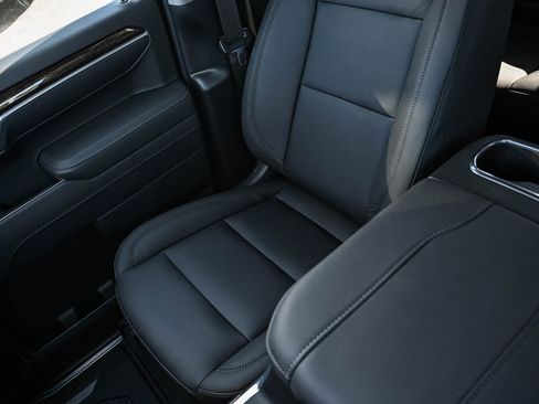 New 2026 GMC Sierra 1500 Elevation w/ Elevation Premium Package image 24