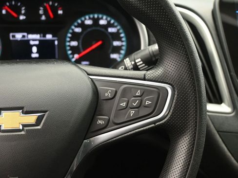 Used 2022 Chevrolet Malibu LT image 14