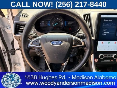 Used 2024 Ford Edge SEL AWD/4WD image 13
