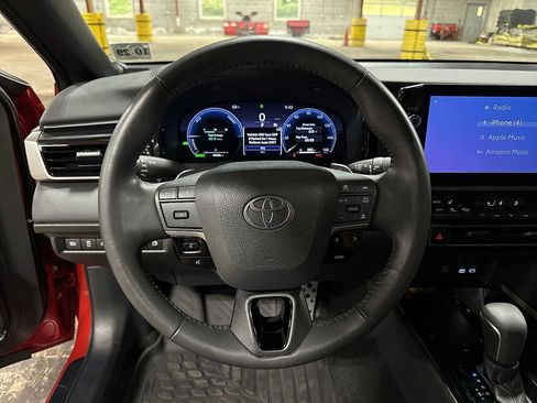 Certified 2025 Toyota Camry XSE AWD/4WD image 18
