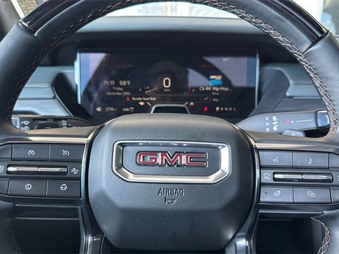 Used 2024 GMC Acadia AT4 w/ Super Cruise Package image 37