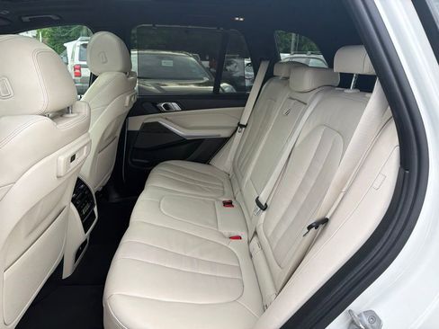 Used 2020 BMW X5 xDrive40i w/ M Sport Package AWD/4WD image 22