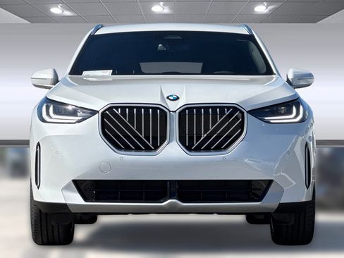 Used 2026 BMW X3 xDrive30 w/ Convenience Package image 5