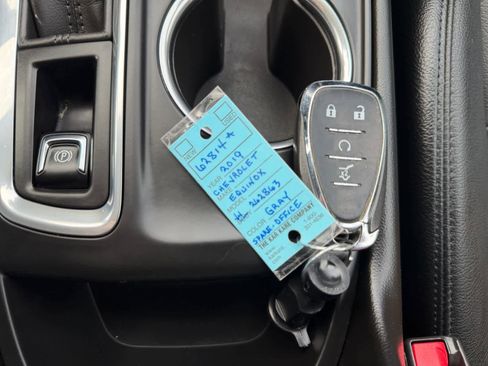 Used 2019 Chevrolet Equinox LT image 26