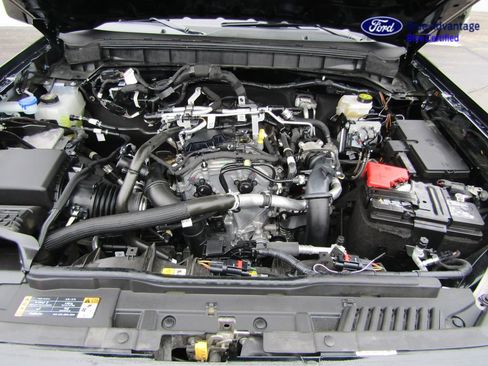Certified 2025 Ford Bronco Outer Banks AWD/4WD image 37
