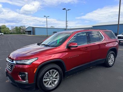 Used 2023 Chevrolet Traverse LT