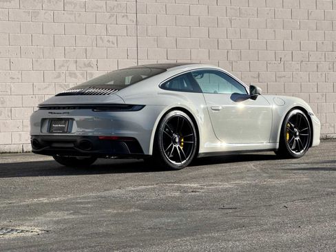 Certified 2023 Porsche 911 Carrera GTS image 7
