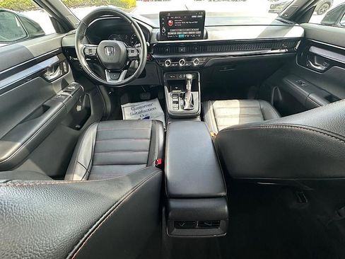 Used 2025 Honda CR-V Sport Touring image 18