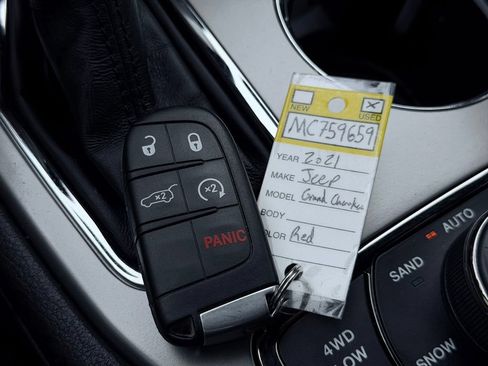 Used 2021 Jeep Grand Cherokee Limited w/ Quick Order Package 28K 80th AWD/4WD image 44
