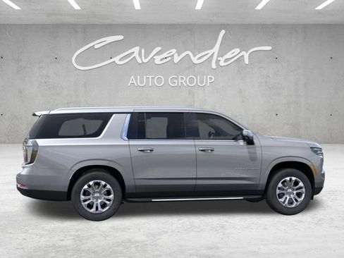 New 2026 Chevrolet Suburban LT w/ Comfort Package RWD image 5