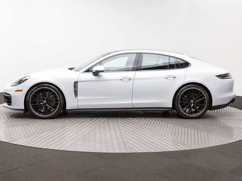 Used 2023 Porsche Panamera 4 Platinum Edition w/ Assistance Package AWD/4WD image 3