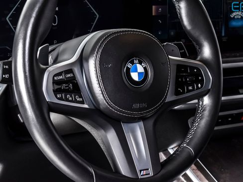 Used 2023 BMW X7 xDrive40i w/ Executive Package AWD/4WD image 18