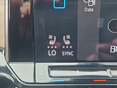 Certified 2026 Volkswagen Atlas SE AWD/4WD image 13