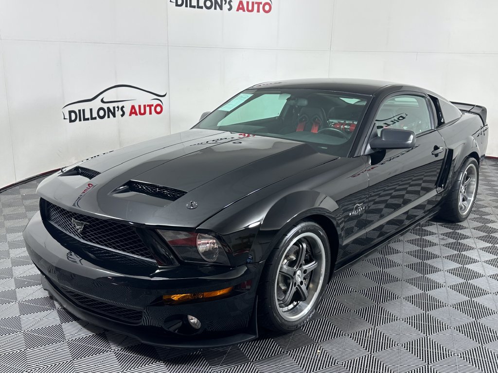 Used 2006 Ford Mustang GT RWD image 2