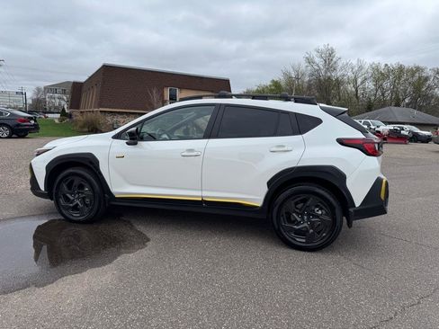 Used 2024 Subaru Crosstrek 2.5i Sport AWD/4WD image 11