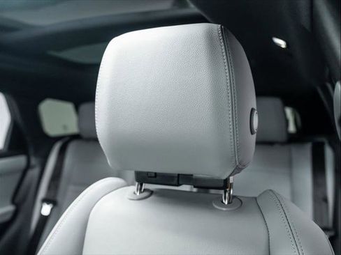 New 2026 Land Rover Range Rover Evoque S image 15