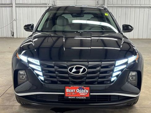 Used 2023 Hyundai Tucson SEL w/ Convenience Package FWD image 2