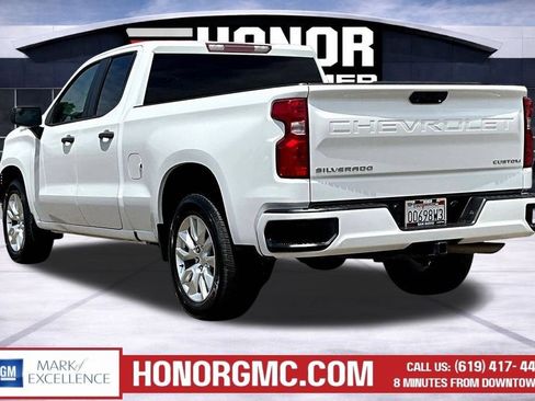 Used 2023 Chevrolet Silverado 1500 Custom RWD image 5