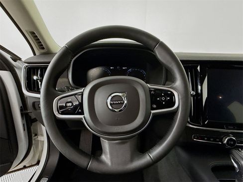 Used 2019 Volvo V90 T5 Cross Country w/ Advanced Package image 12