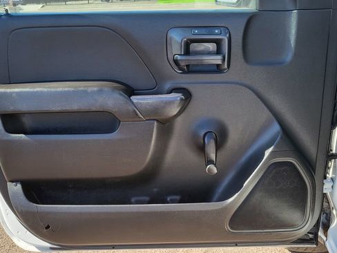 Used 2015 Chevrolet Silverado 1500 W/T w/ Trailering Package RWD image 17