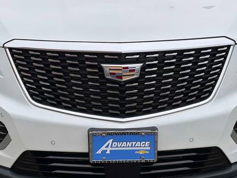 Used 2022 Cadillac XT5 Premium Luxury w/ Technology Package image 11