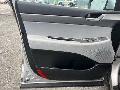 Used 2025 Hyundai Palisade SEL FWD image 15